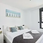 Modern In - By Welcomely كاليبي